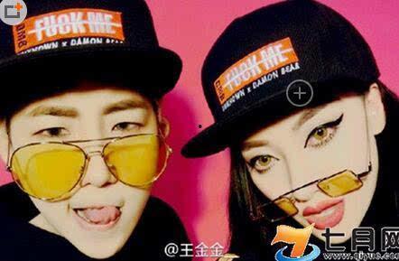 同性恋吻胸视频,探讨性取向与道德边界